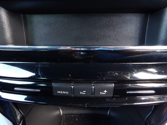 2025 Ds Automobiles Ds 4