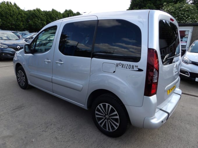 2025 Peugeot Partner Tepee