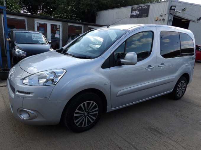 2025 Peugeot Partner Tepee