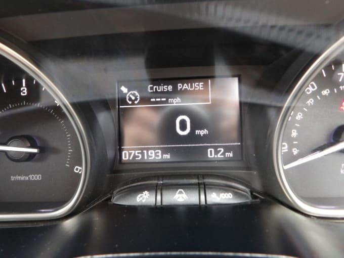 2025 Peugeot 2008