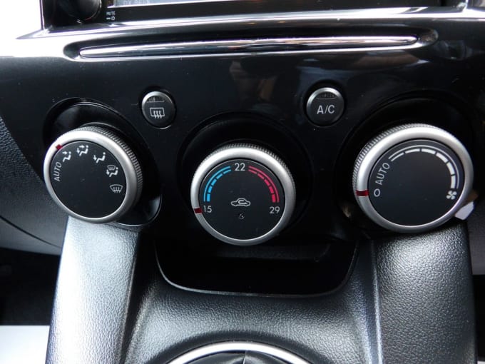 2025 Mazda Mazda2