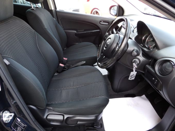 2025 Mazda Mazda2