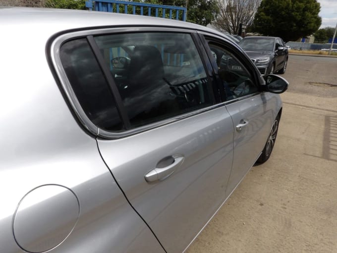 2025 Peugeot 308