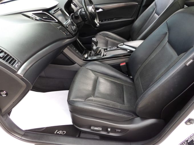 2025 Hyundai I40
