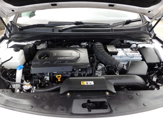 2025 Hyundai I40