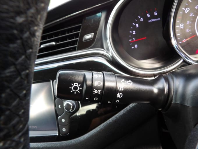 2025 Kia Ceed