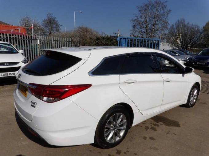 2025 Hyundai I40