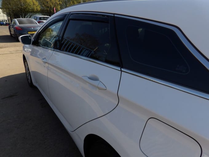 2025 Hyundai I40