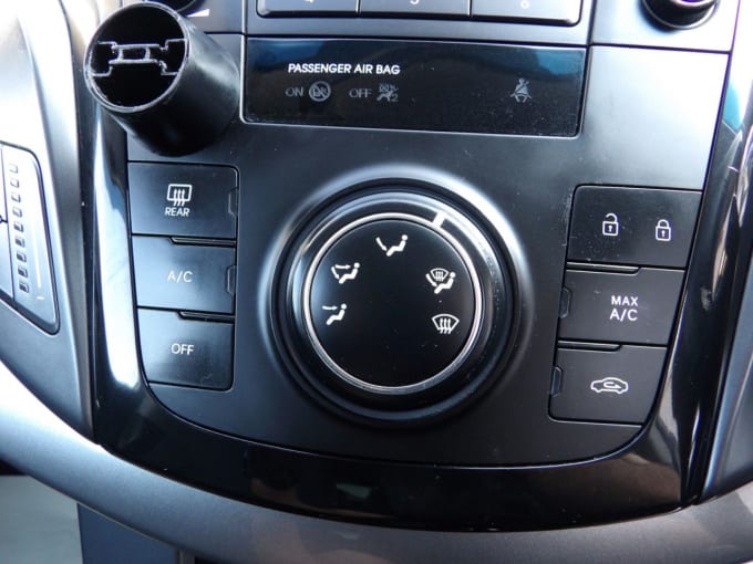2025 Hyundai I40