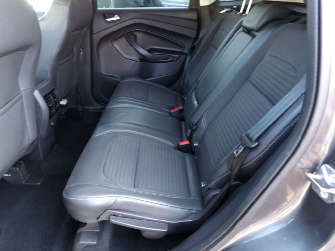 2025 Ford Kuga
