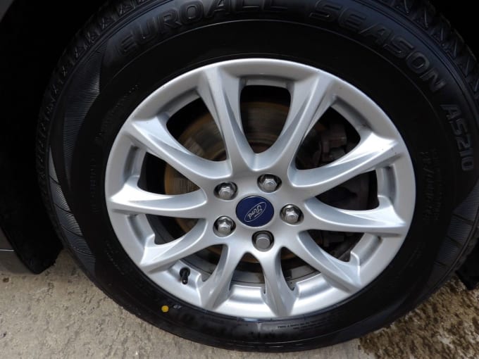2016 Ford Mondeo