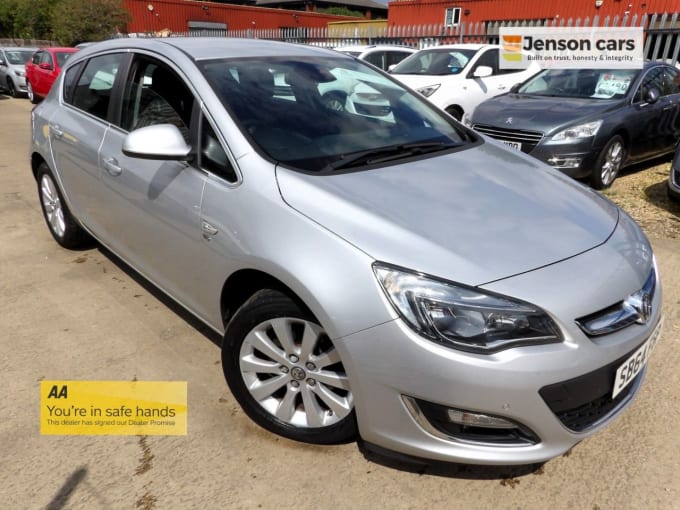2025 Vauxhall Astra
