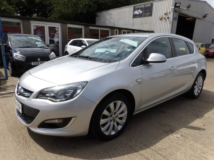 2025 Vauxhall Astra