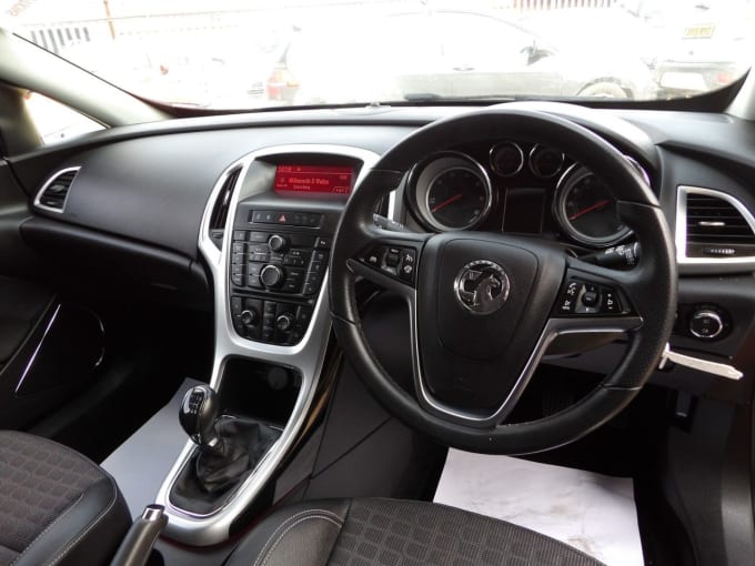 2025 Vauxhall Astra Gtc