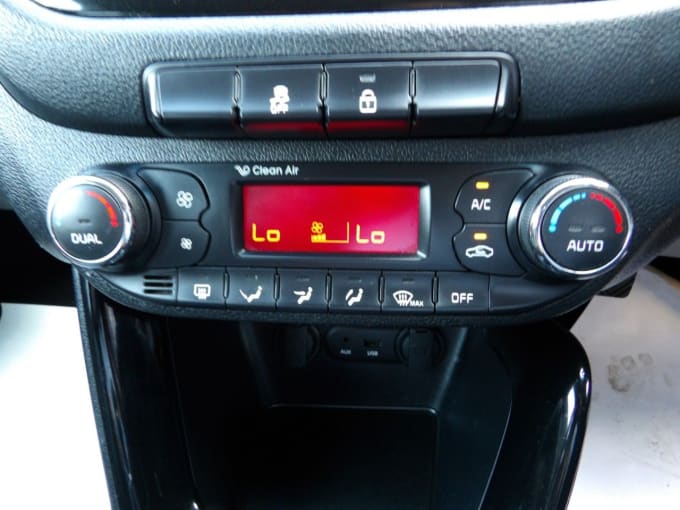 2025 Kia Ceed
