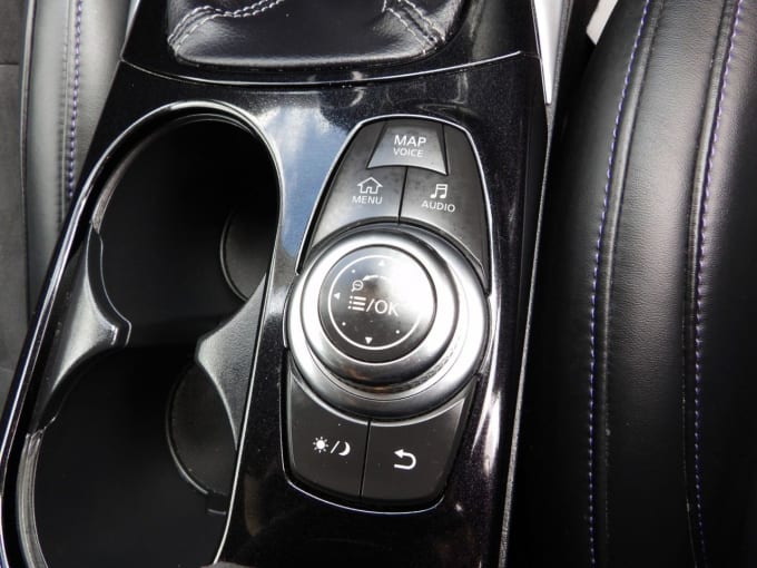 2025 Infiniti Q30
