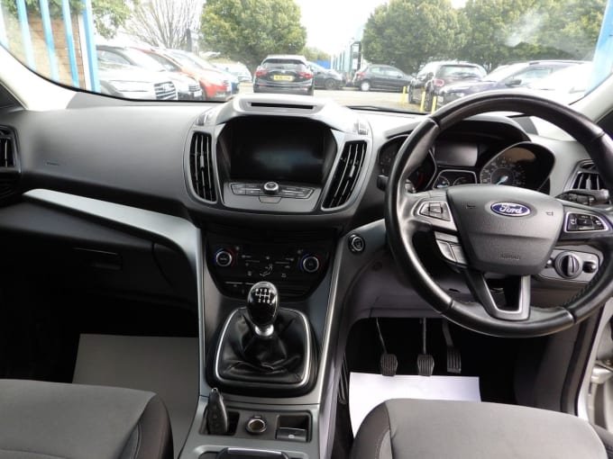 2025 Ford Kuga