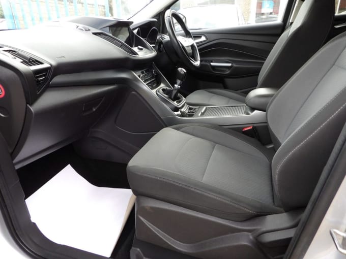 2025 Ford Kuga