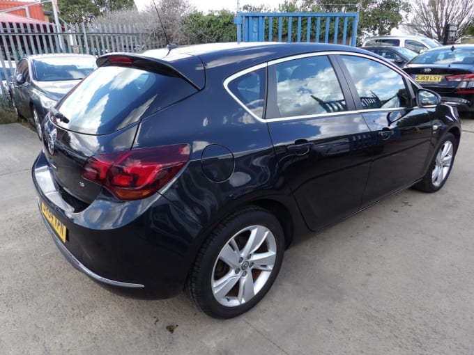 2025 Vauxhall Astra