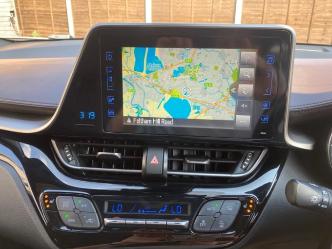 2025 Toyota Chr