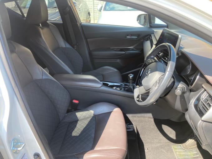 2025 Toyota Chr
