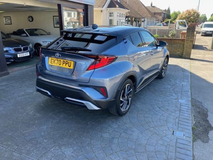 2025 Toyota C-hr