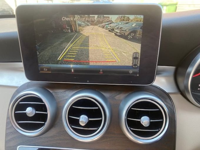 2025 Mercedes-benz C-class