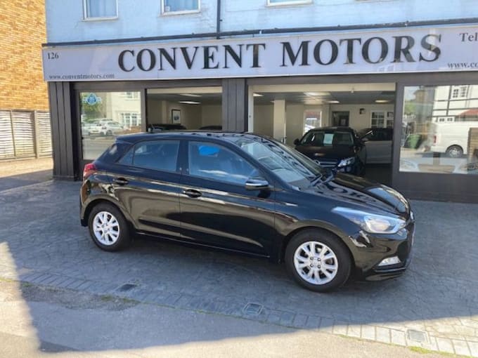 2025 Hyundai I20