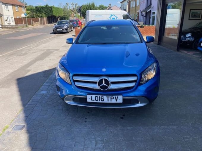 2025 Mercedes-benz Gla