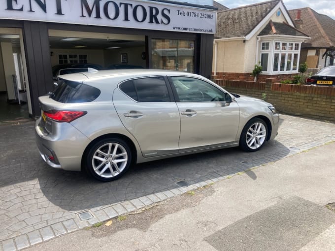 2025 Lexus Ct