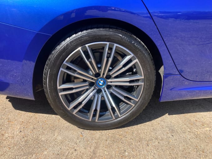 2025 BMW 3 Series