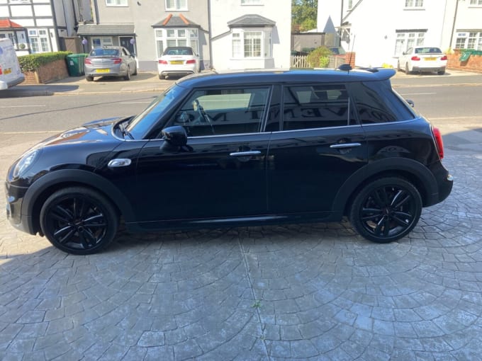 2025 Mini Hatch
