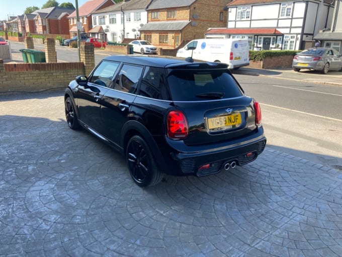 2025 Mini Hatch