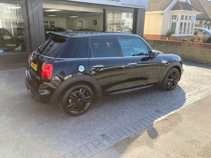 2025 Mini Hatch