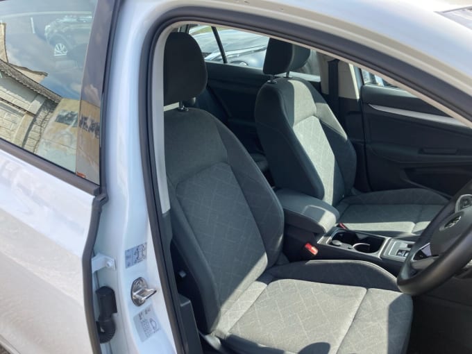 2025 Volkswagen Golf