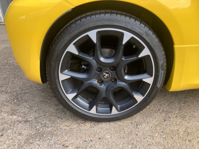 2020 Abarth 595
