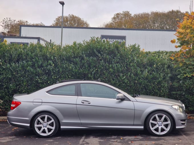 2025 Mercedes-benz C-class