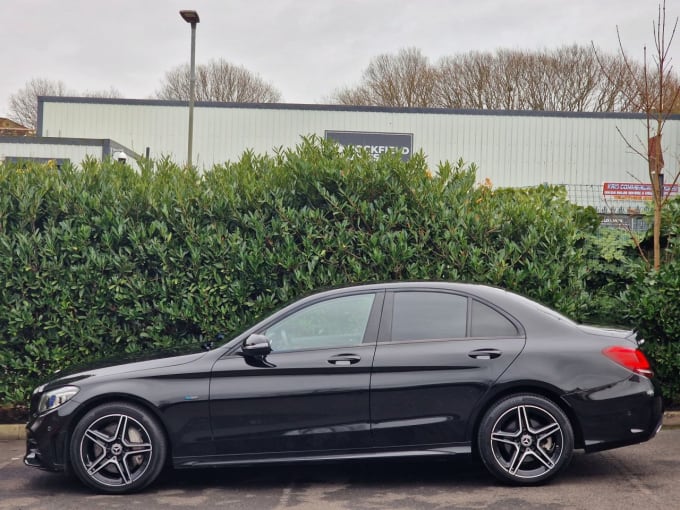 2025 Mercedes-benz C-class