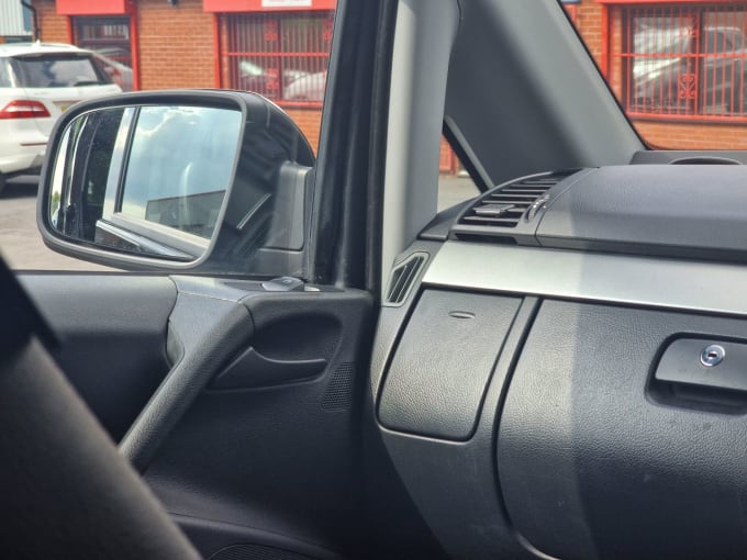 2025 Mercedes-benz Vito