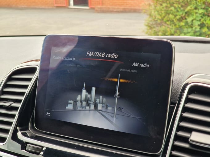 2025 Mercedes-benz Gle