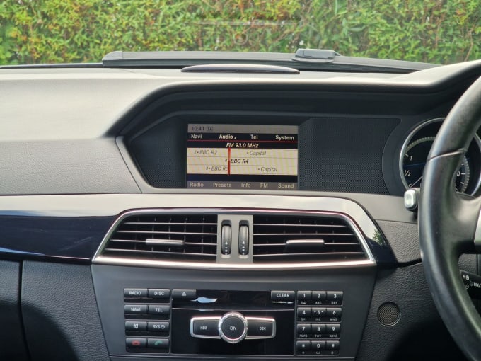 2025 Mercedes-benz C-class