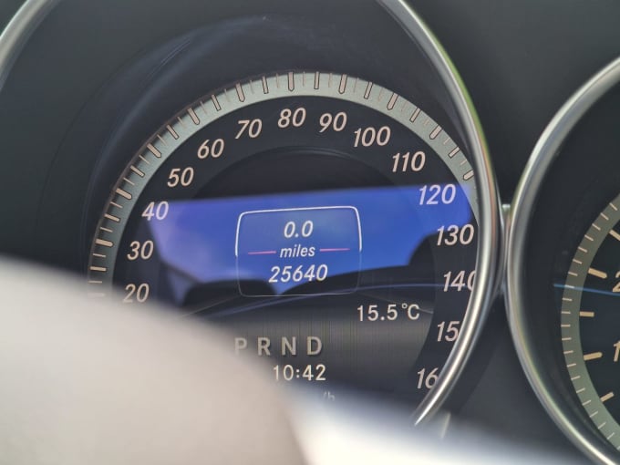 2025 Mercedes-benz C-class