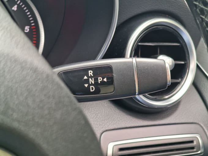 2025 Mercedes-benz C-class