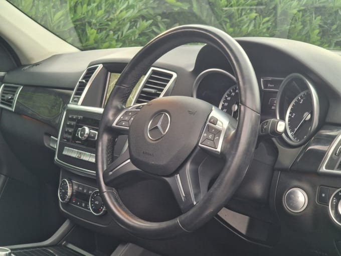 2025 Mercedes-benz M-class