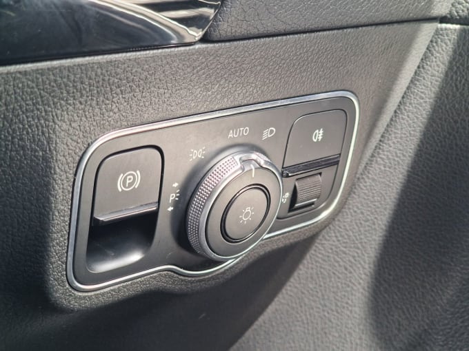 2025 Mercedes-benz Gla