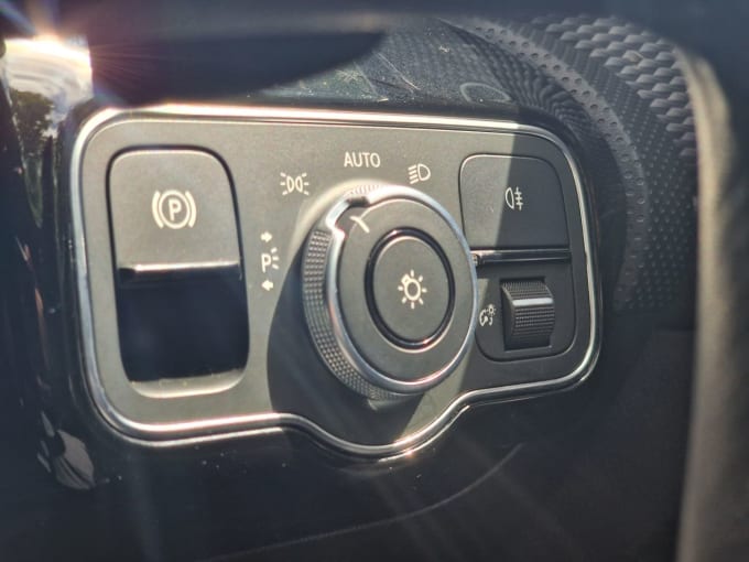 2025 Mercedes-benz A-class