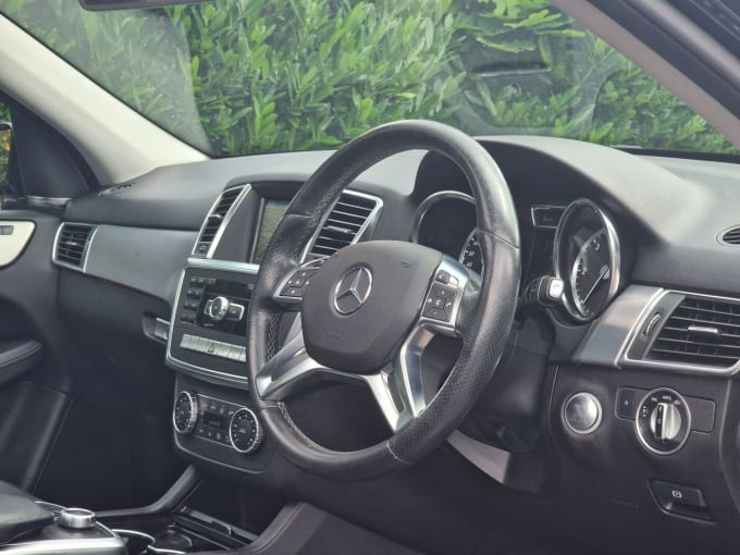 2025 Mercedes-benz M-class