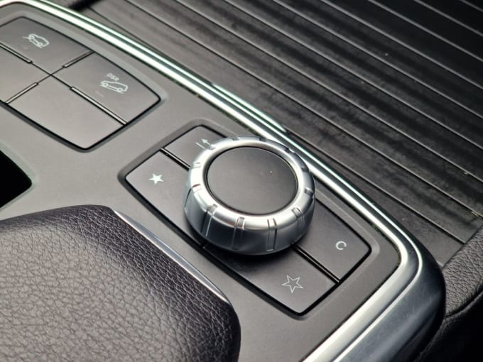 2025 Mercedes-benz M-class