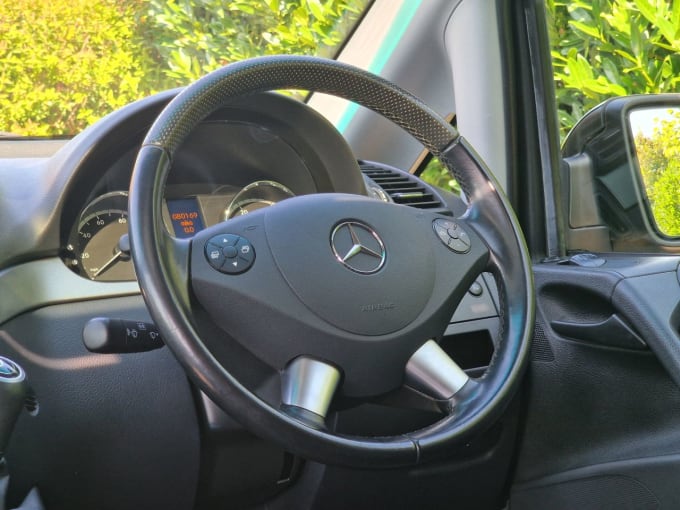 2025 Mercedes-benz Vito