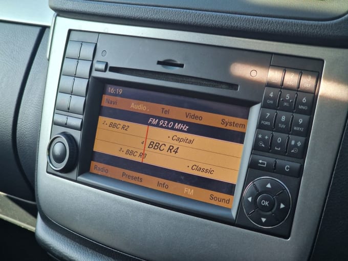 2025 Mercedes-benz Vito